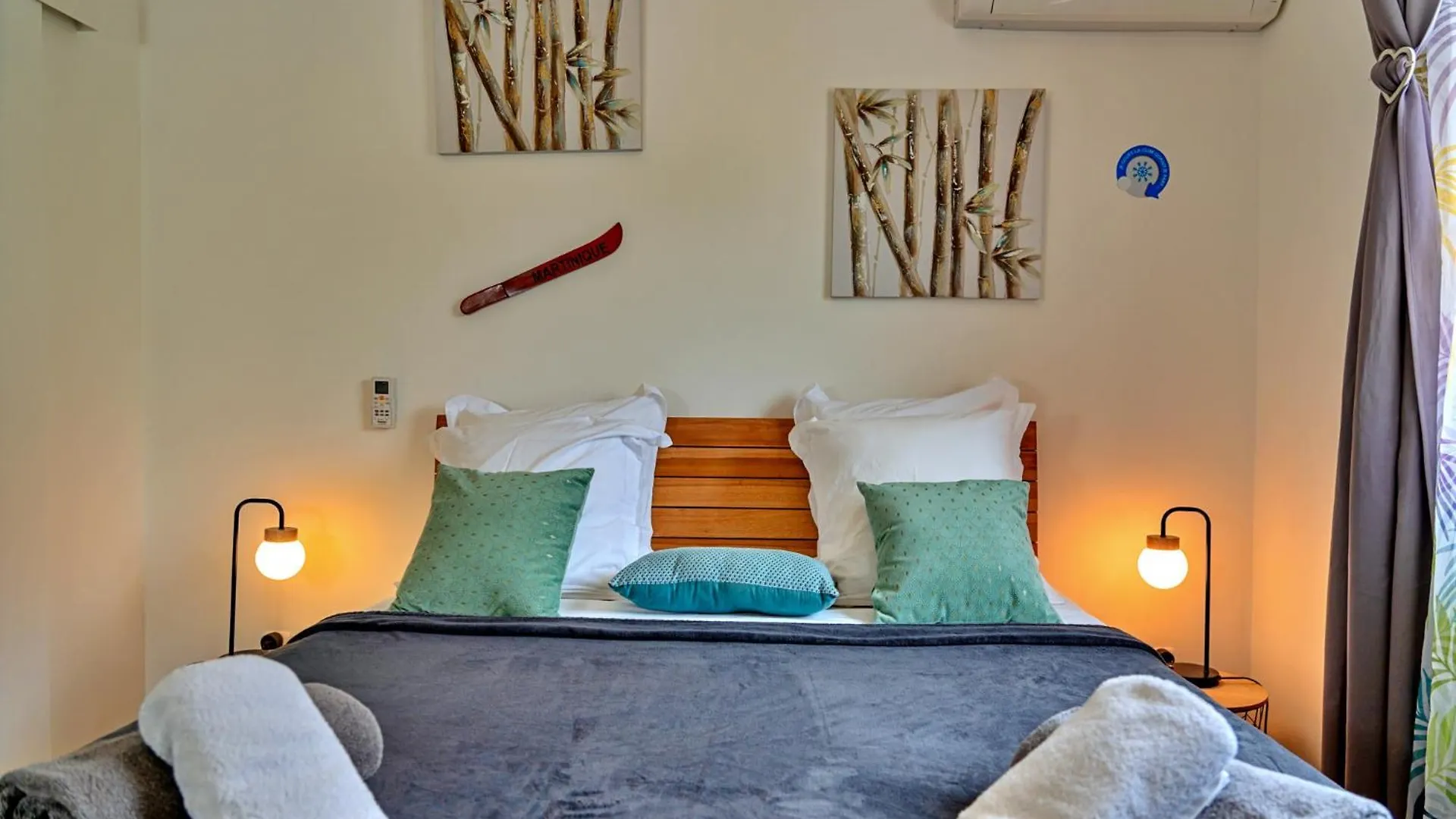 Magnifique Appartement Wonm Vue Mer & Pisicine Case-Pilote アパート